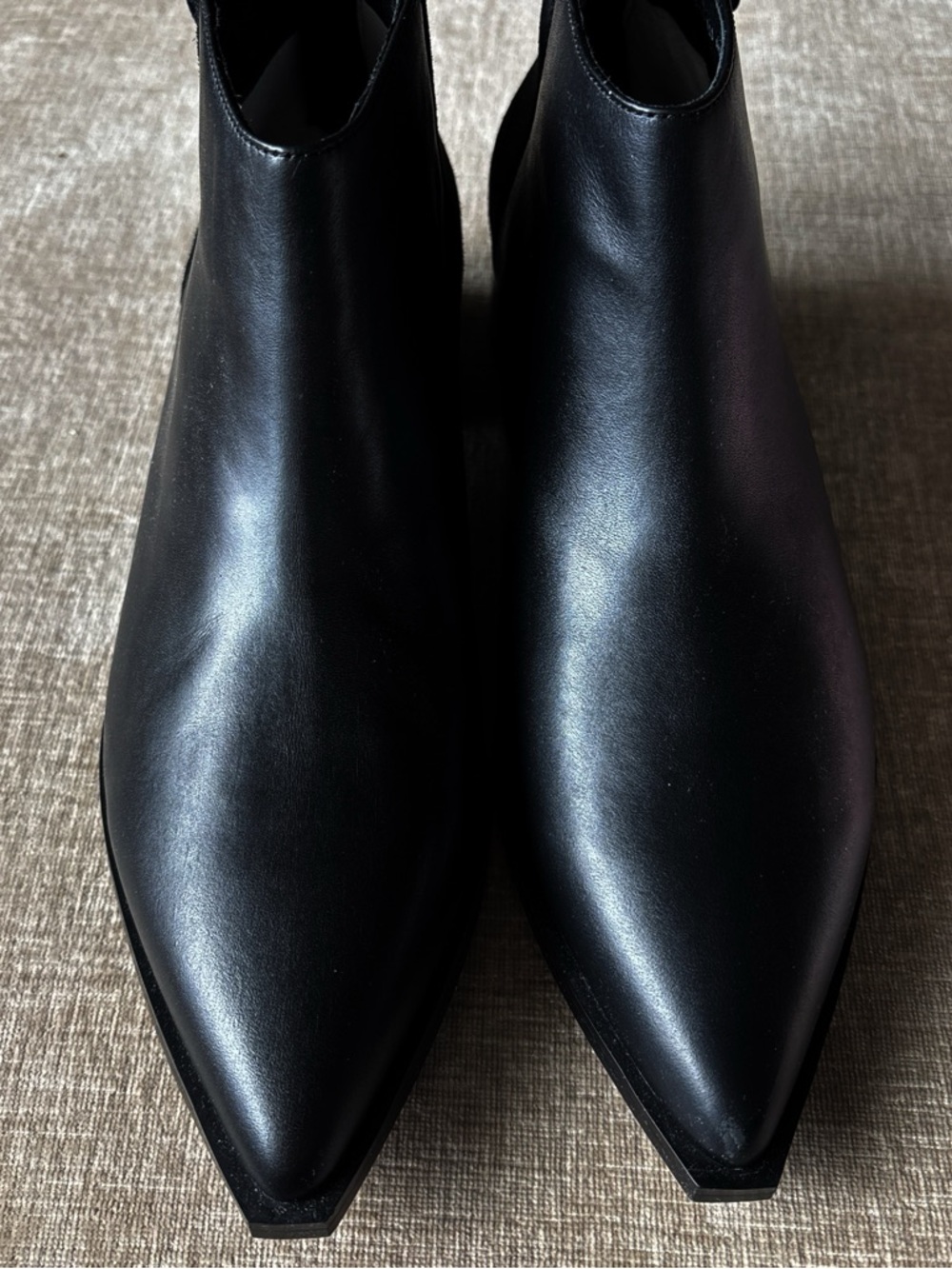 SENSO Black Leather Ankle Boots